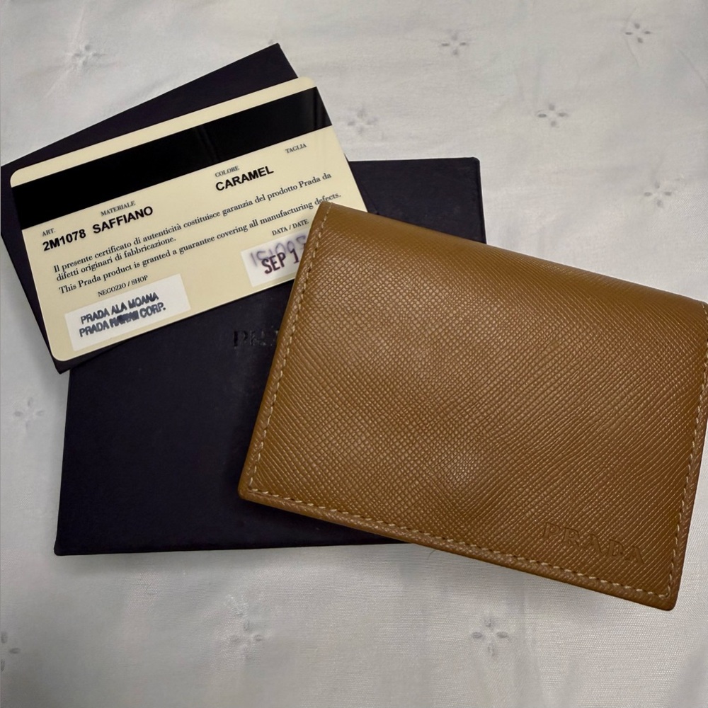 PRADA Vintage Like New Small Caramel Leather Wallet